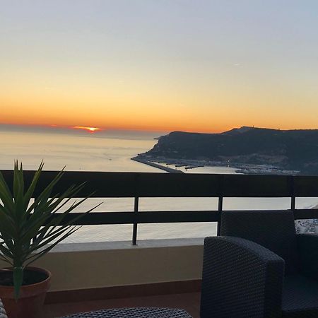 Apartment With A Stunning View Over Sesimbra Exteriör bild