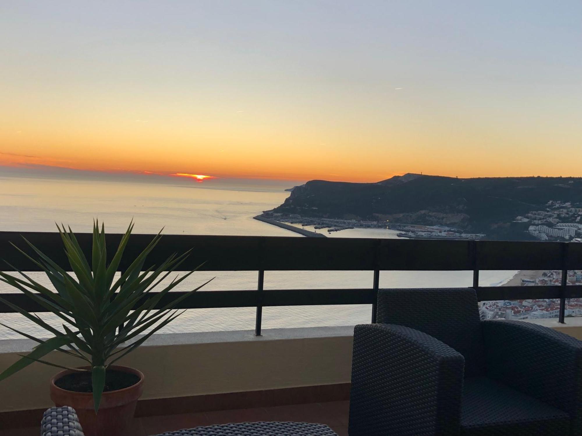 Apartment With A Stunning View Over Sesimbra Exteriör bild